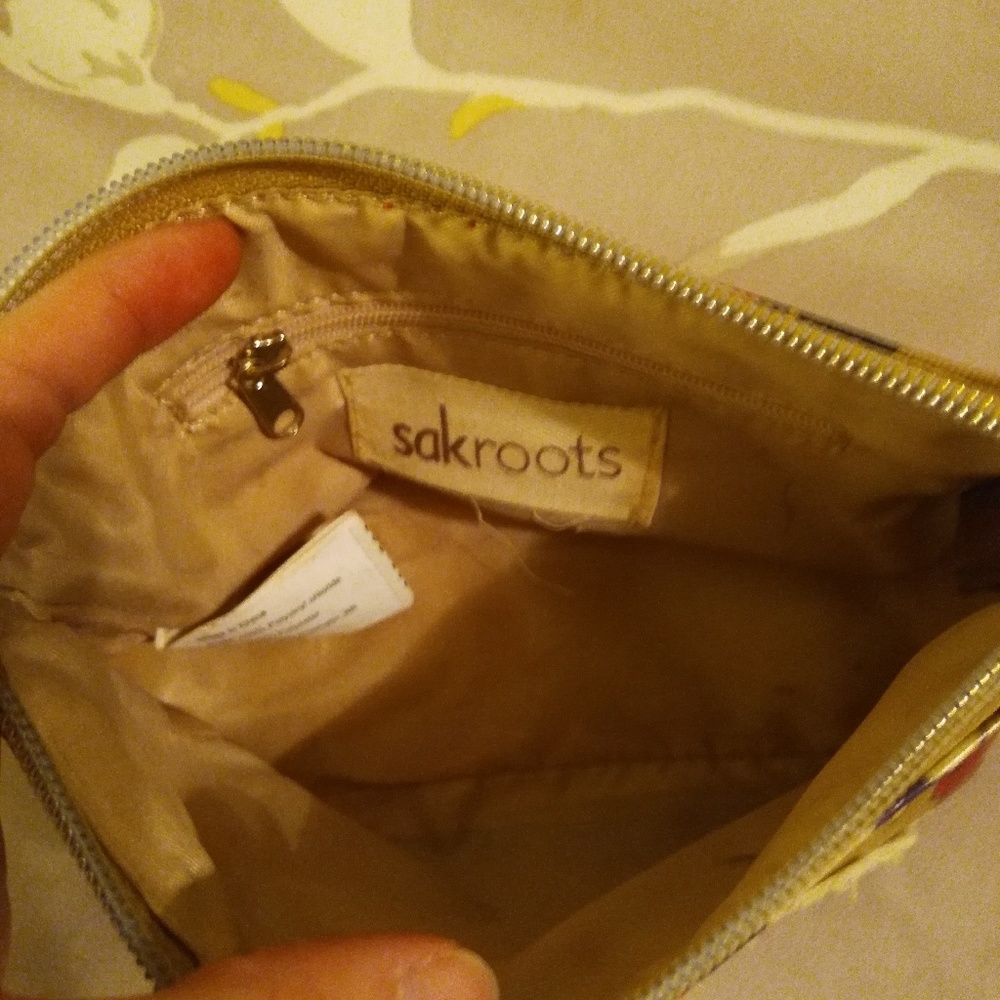 Sak Roots Accessory Bag - Picture 3 of 3